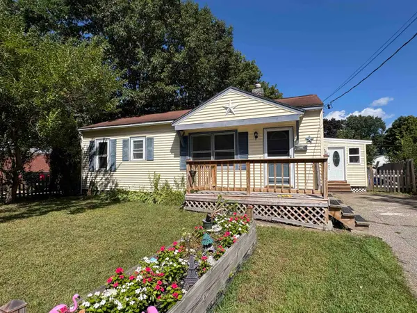 11 Mohawk Avenue, Essex Junction, VT 05452