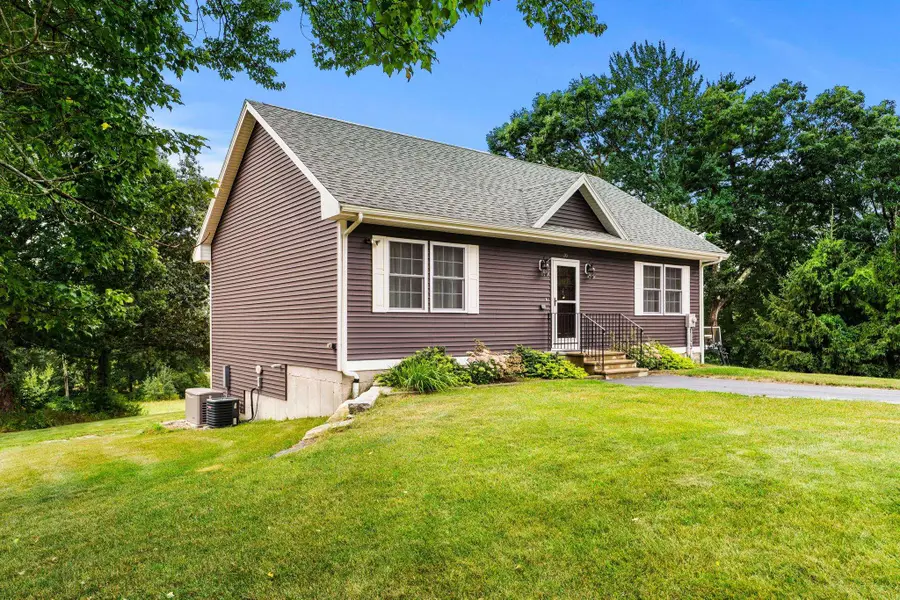 20 Pasture Road, Auburn, NH 03032 - #3