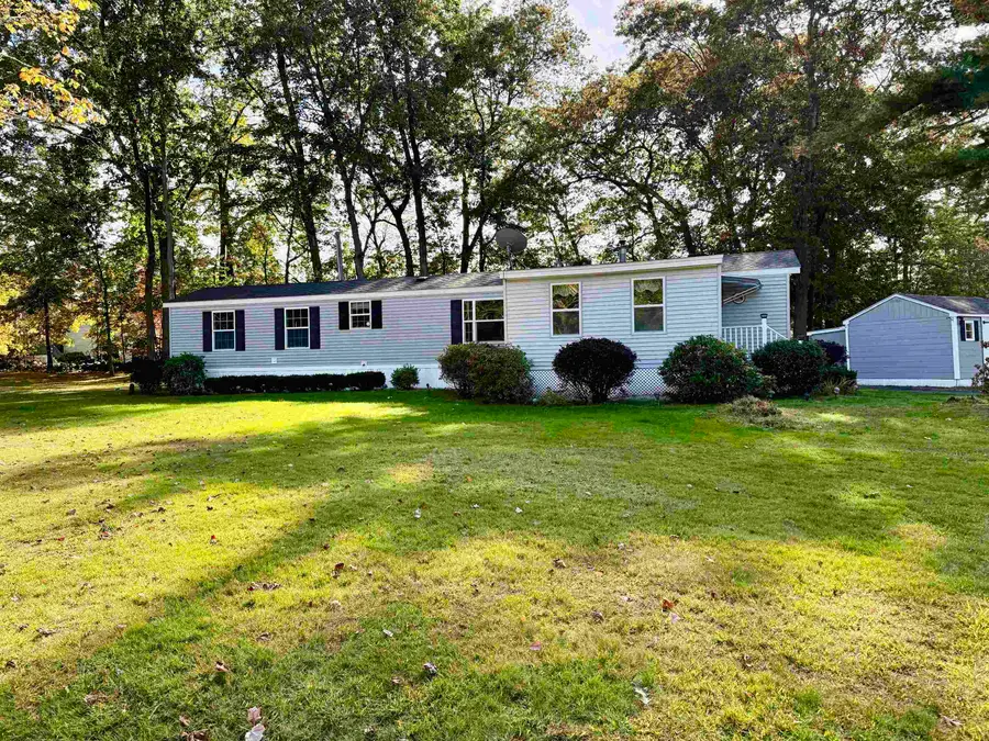 56 Nelson Street, Salem, NH 03079 - #3
