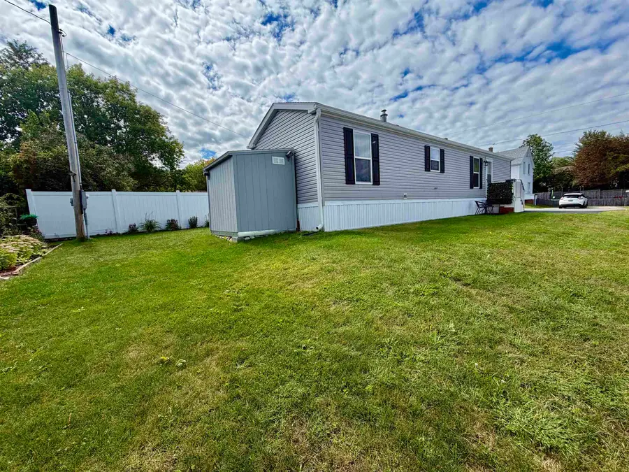 21 Union Street, Gorham, NH 03581 - #2