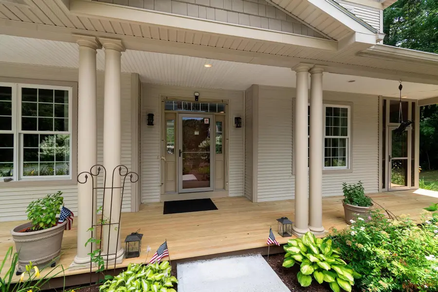 3-5 Edgewater Terrace, Milton, VT 05468 - #2