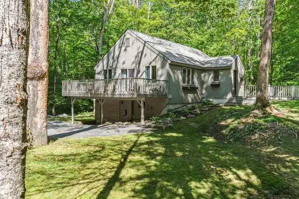 50 High Pond Road, Grantham, NH 03753