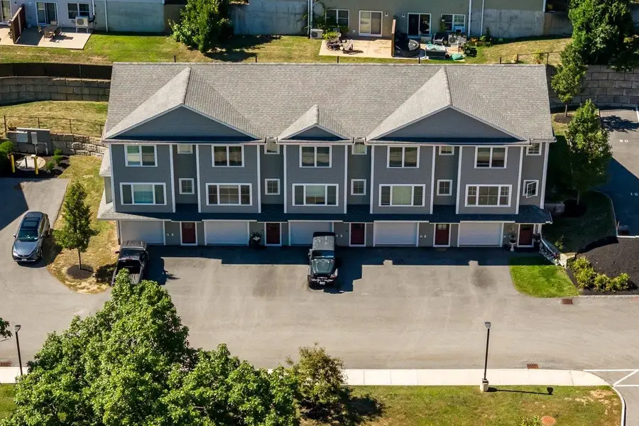 27 Fownes Mill Court #17, Rochester, NH 03867 - #3