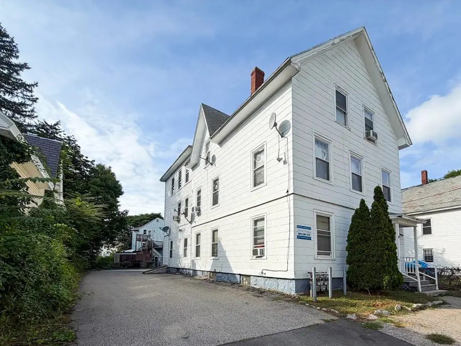 18 South Street, Manchester, NH 03104 - #2