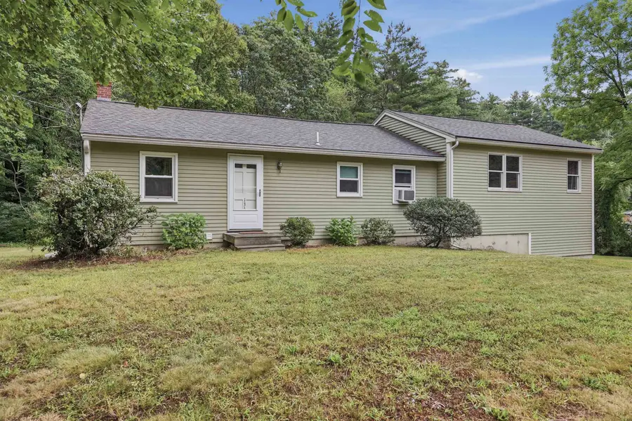 134 S Main Street, Newton, NH 03858 - #2