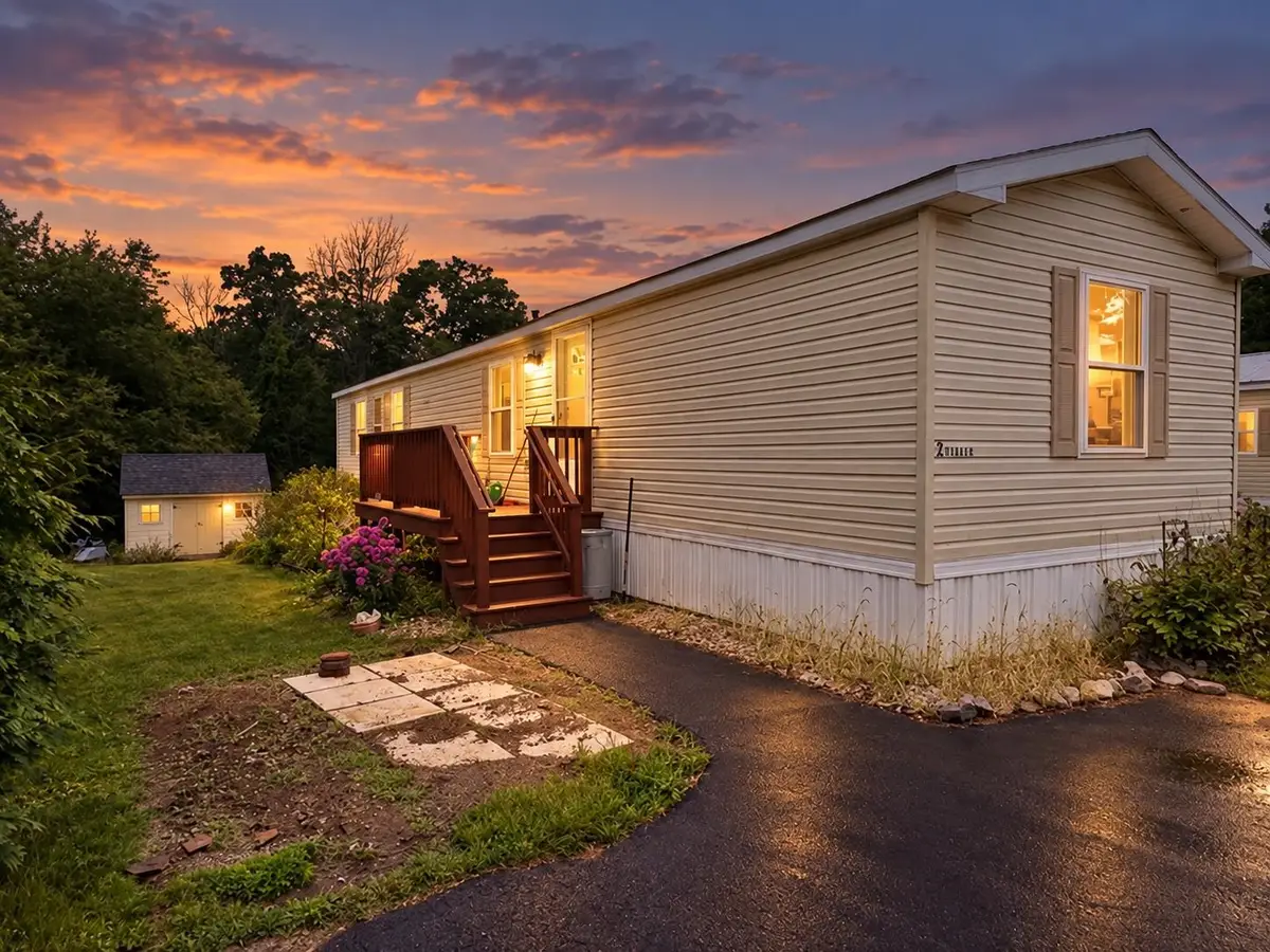 2 Parker Avenue, Raymond, NH 03077 - #1