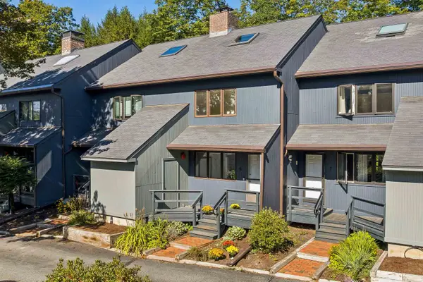 6 College Hill Road, Hanover, NH 03755