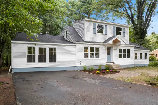 38 Mill Road, North Hampton, NH 03862
