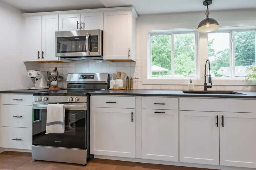 193 East Dunstable Road, Nashua, NH 03062 - #3