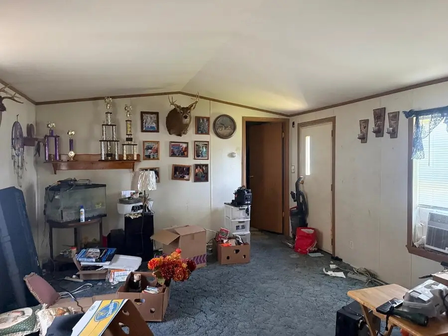 5 Raymond Place, Claremont, NH 03743 - #3