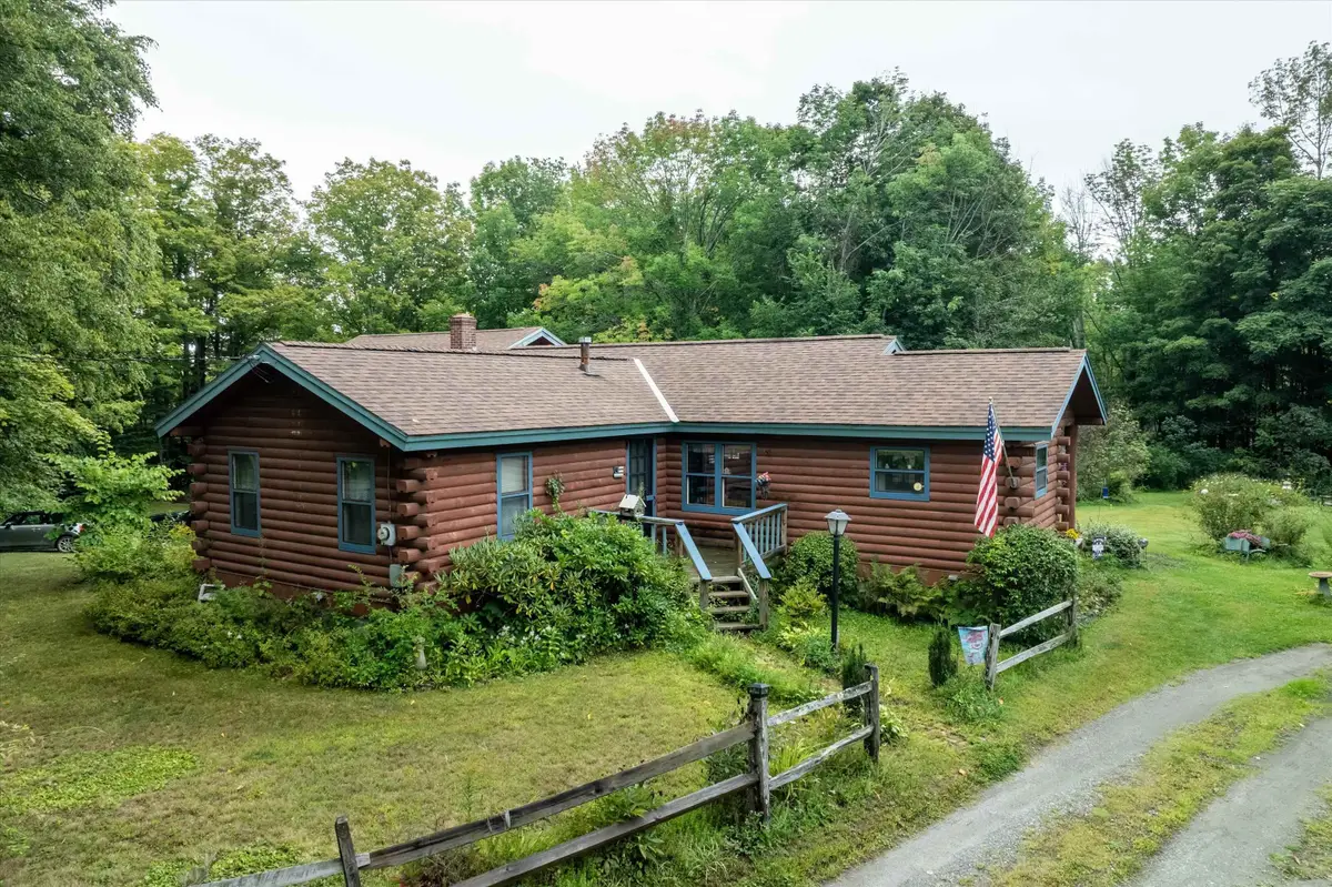 20 Barlow Road, Springfield, VT 05156 - #1