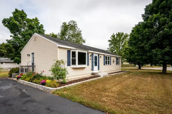 1 Pinkham Avenue, Somersworth, NH 03878