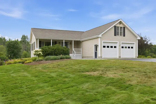 7107 School Street, Loudon, NH 03307