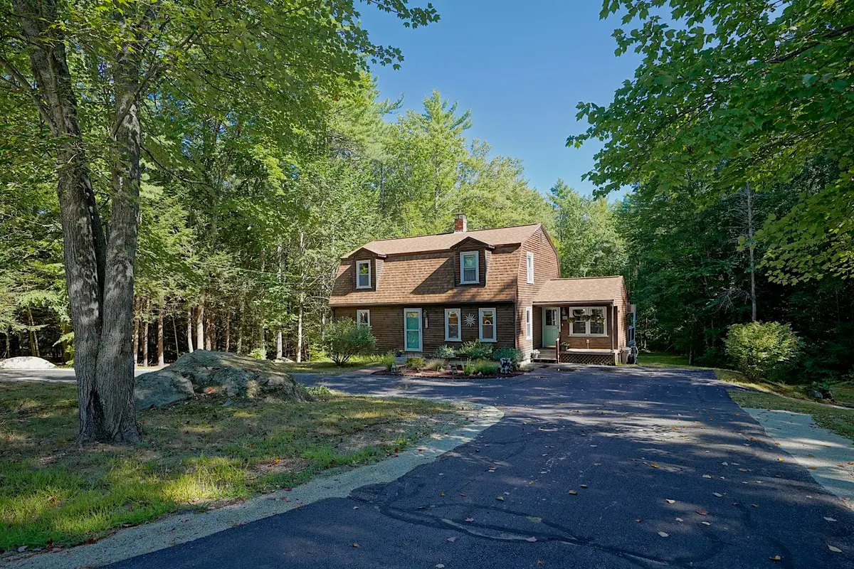 244 Ash Swamp Road, Newmarket, NH 03857 - #1