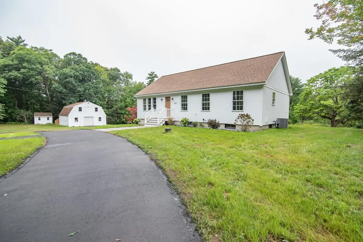 18 Pomp Road, Chester, NH 03036 - #1