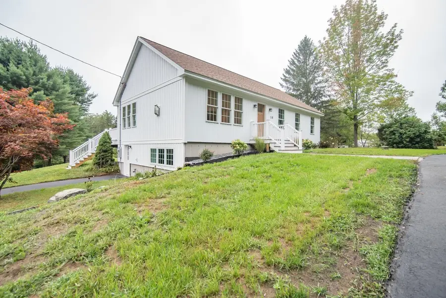 18 Pomp Road, Chester, NH 03036 - #3