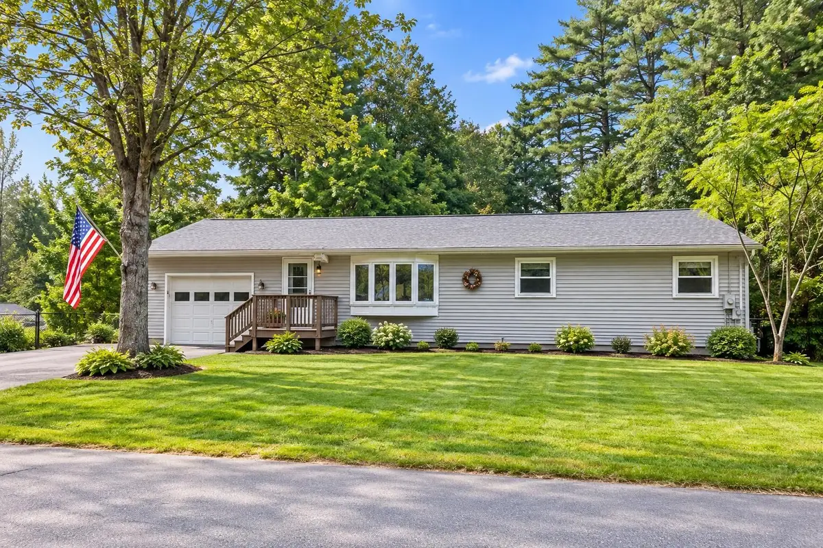 26 Bigwood Drive, Merrimack, NH 03054 - #1