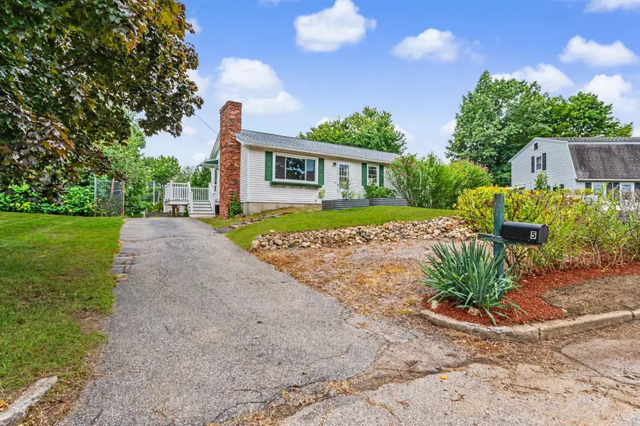 5 Estate Drive, Manchester, NH 03104 - #3