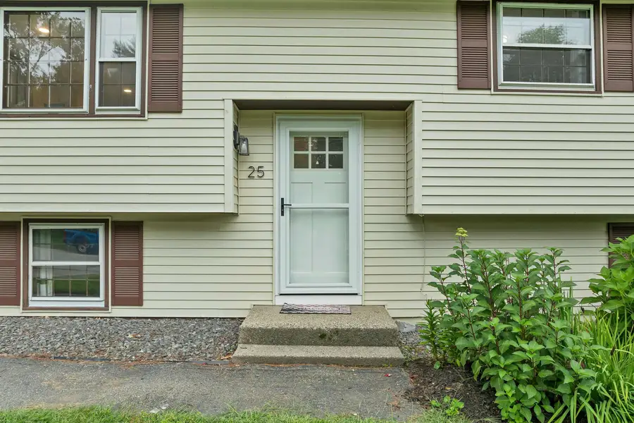 25 Briar Cliff Drive, Milford, NH 03055 - #3