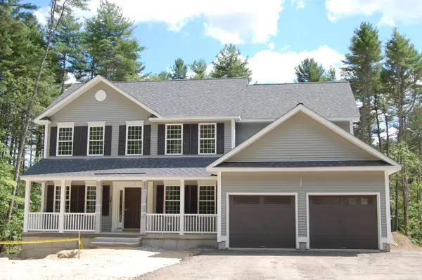 124 South Road, Londonderry, NH 03053