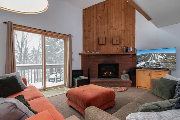 14 Snow Tree Lane #E, Dover, VT 05356