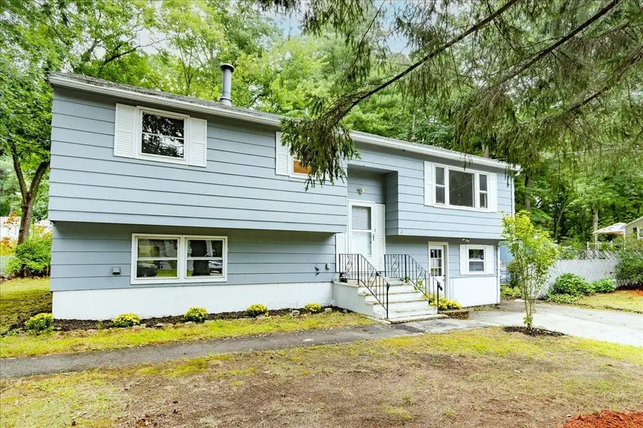3 Bernice Avenue, Salem, NH 03079 - #2