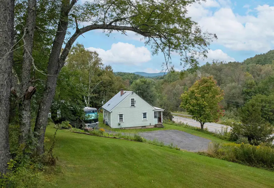 555 North Danville Road, Saint Johnsbury, VT 05819 - #2