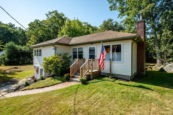 429 Old Dover Road, Rochester, NH 03867