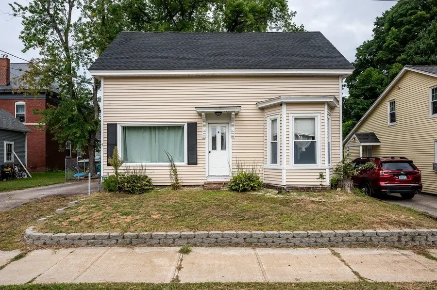 4 Cocheco Avenue, Rochester, NH 03868 - #2