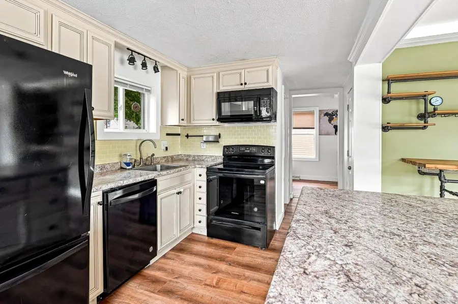 4 Cocheco Avenue, Rochester, NH 03868 - #3