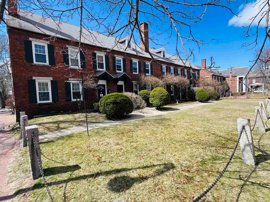 67 Middle Street #Bb, Manchester, NH 03101 - #2