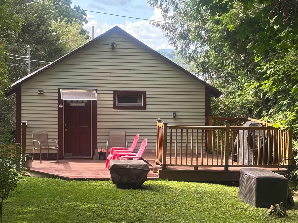 4 Upland Avenue, Barre, VT 05641 - #1