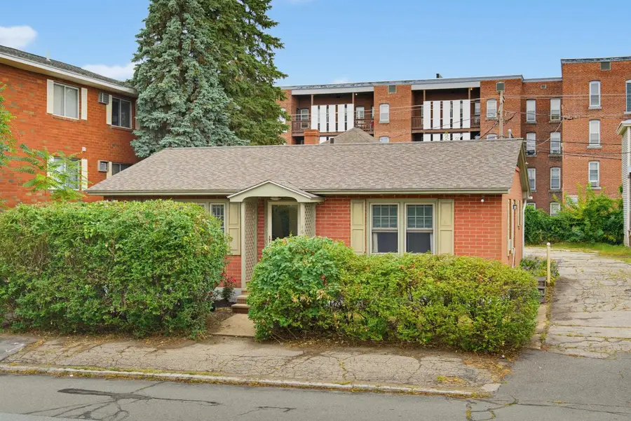 46 Myrtle Street, Manchester, NH 03104 - #2