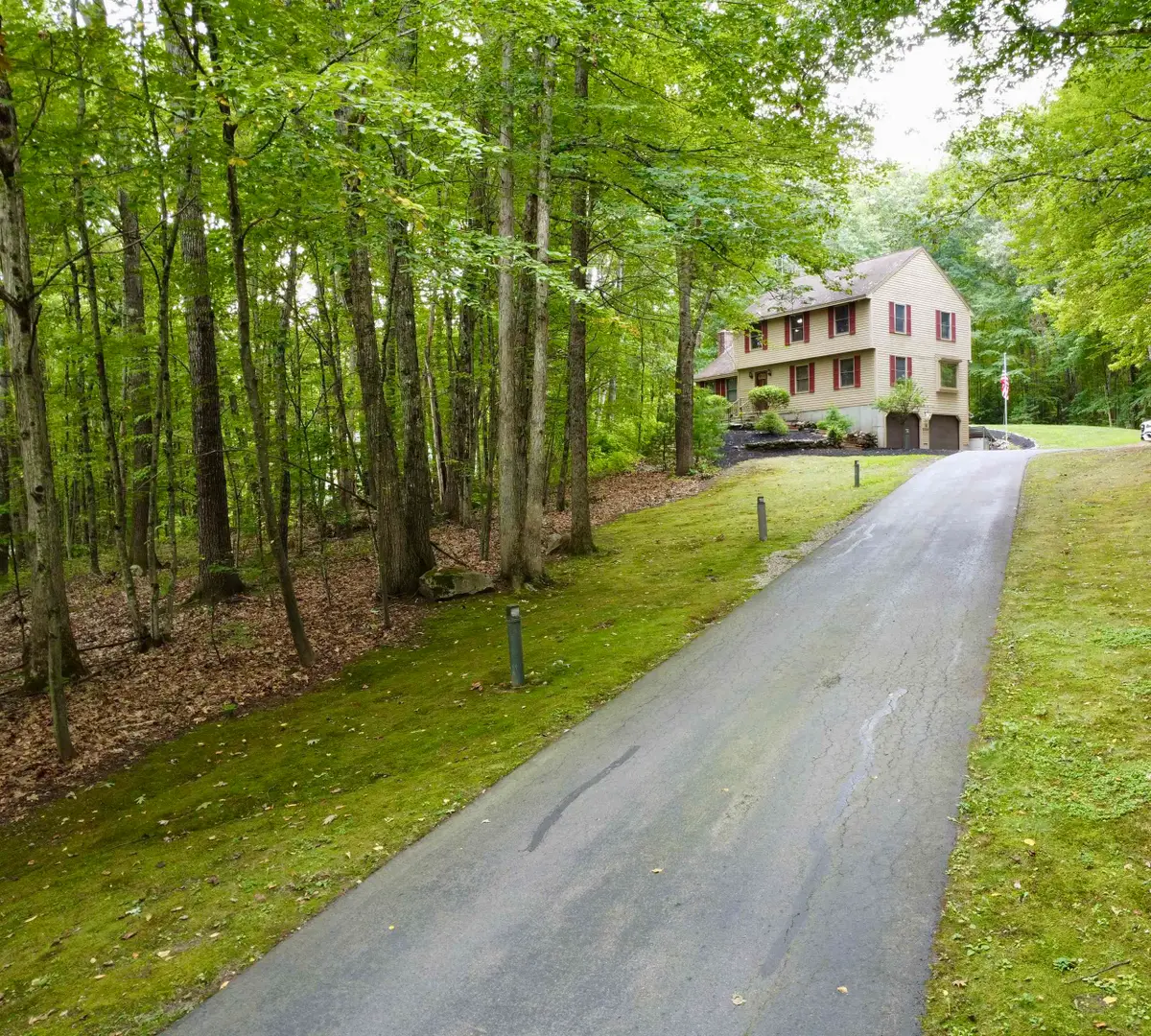 16 Windsor Drive, Merrimack, NH 03054 - #1