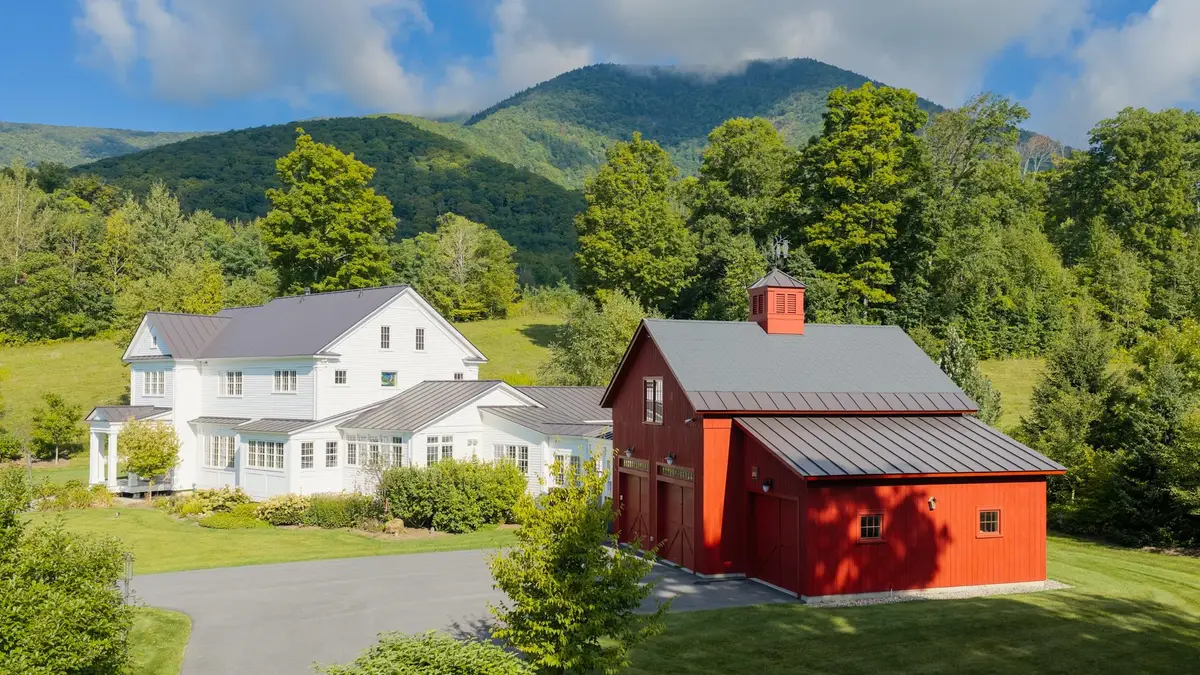 120 Summit View, Manchester, VT 05255 - #1