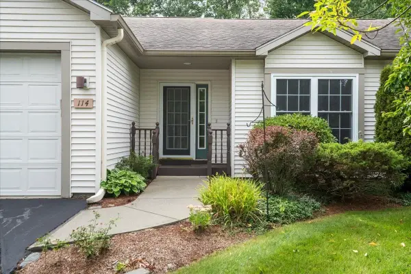 114 Honeysuckle Lane, Williston, VT 05495