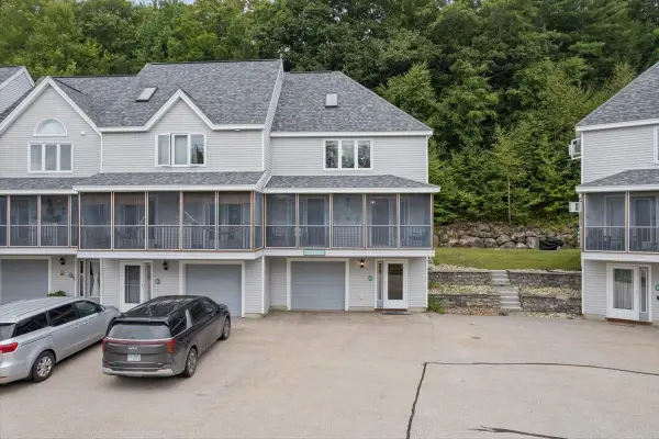 62 Collins Landing Road #61, Weare, NH 03281