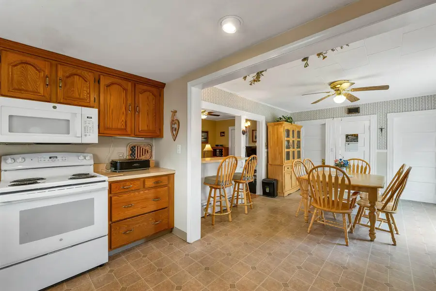 101 Pine Street, Laconia, NH 03246 - #3