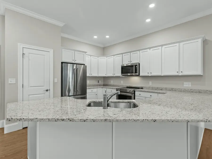 2 Henry David Drive #412, Nashua, NH 03062 - #3