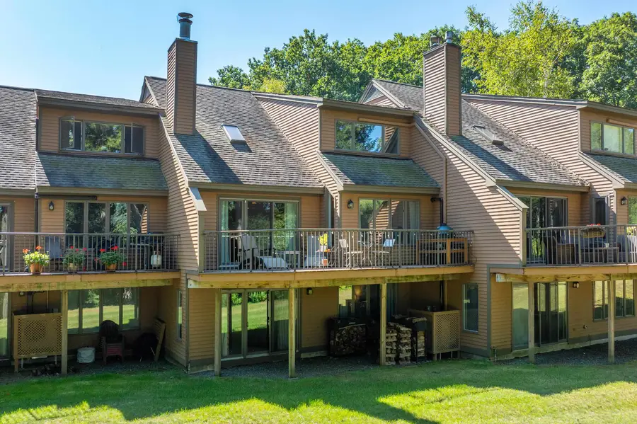 1140 Murphys Road #3D, Hartford, VT 05059 - #2