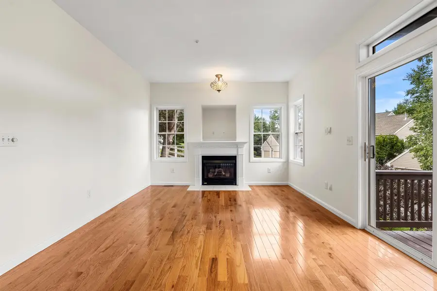 23 Edward Circle, Bedford, NH 03110 - #3