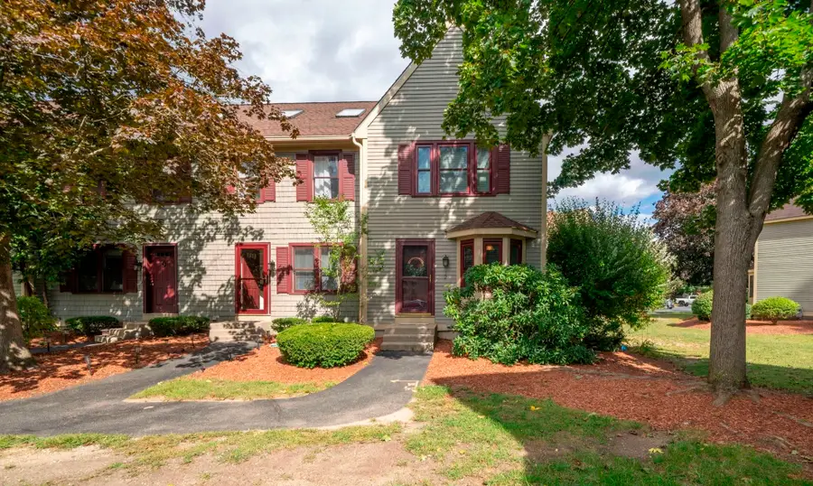 32 Bartemus Trail, Nashua, NH 03063 - #2