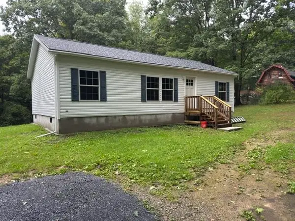 2200 Chapel Road, Bennington, VT 05201