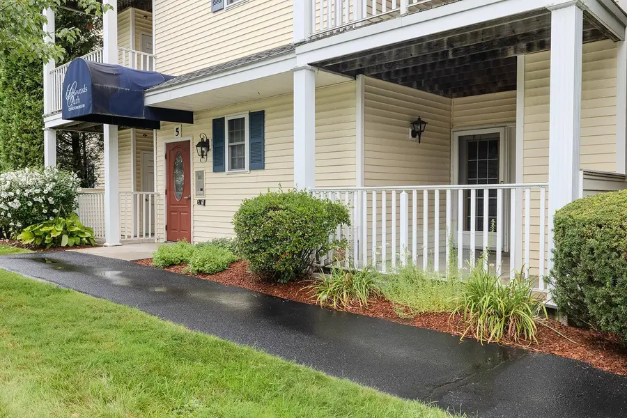 5 Crosswoods Path Boulevard #11, Merrimack, NH 03054 - #3