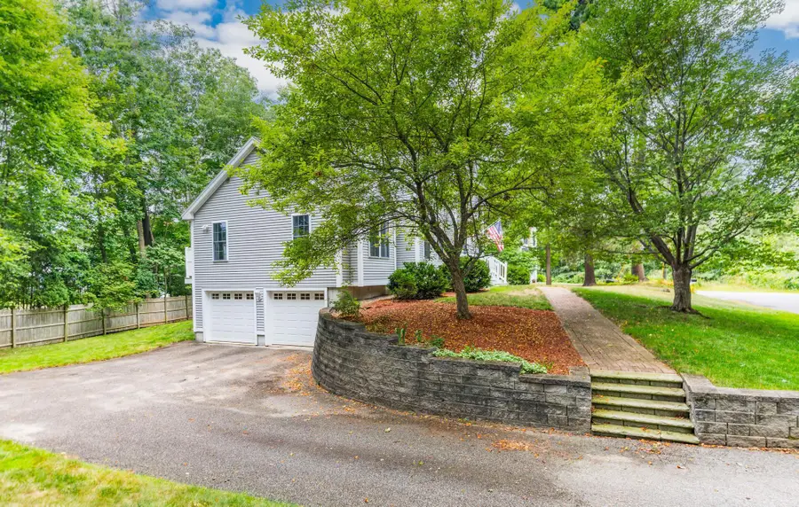 24 Sunset Drive, Dover, NH 03820 - #3