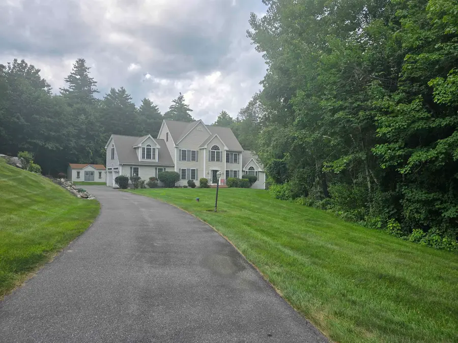 1049 Bridge Street, Pelham, NH 03076 - #3