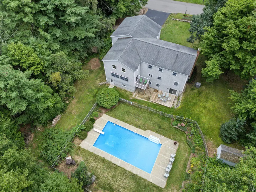 8 Woodbine Lane, Merrimack, NH 03054 - #3