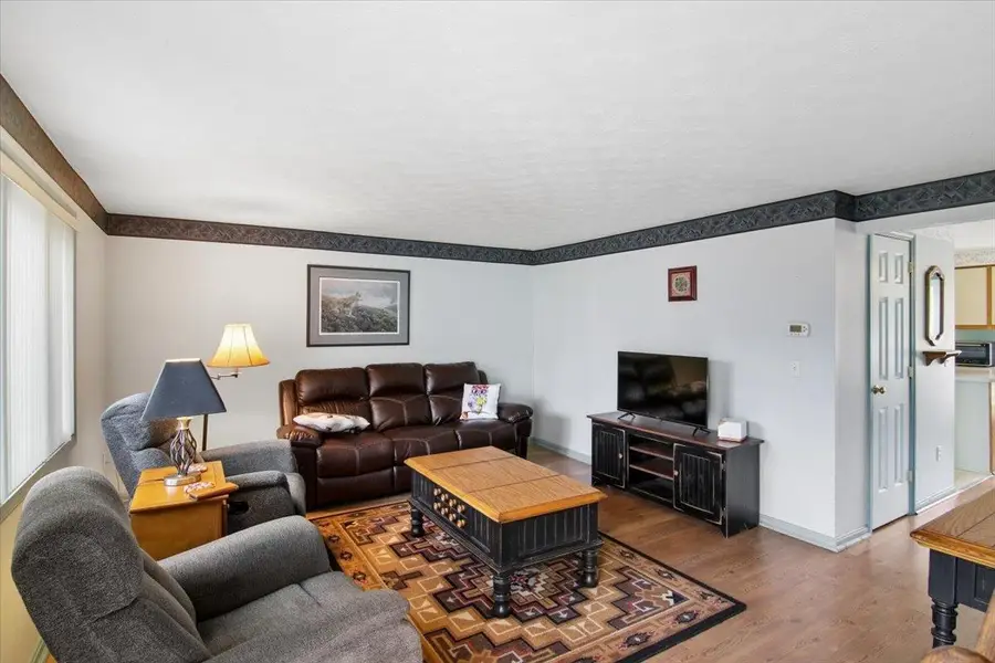 26 East Meadow Way, Manchester, NH 03109 - #2