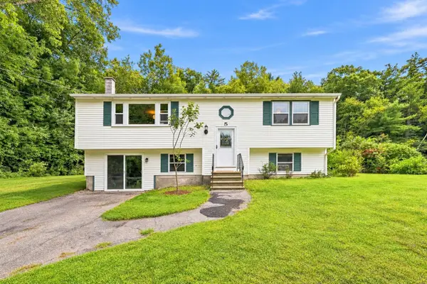 5 Mont Vernon Drive, Londonderry, NH 03053