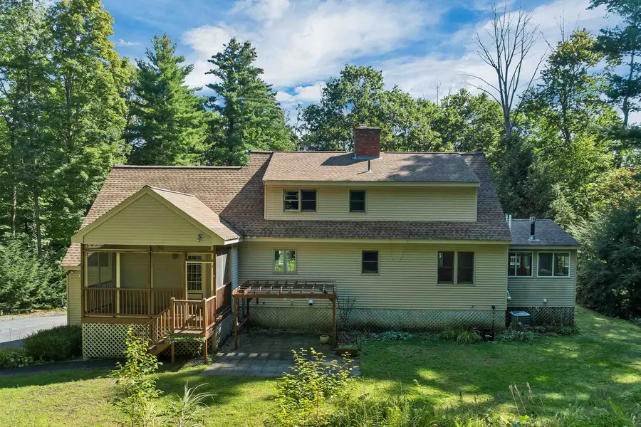 87 Hampstead Road, Sandown, NH 03873 - #3